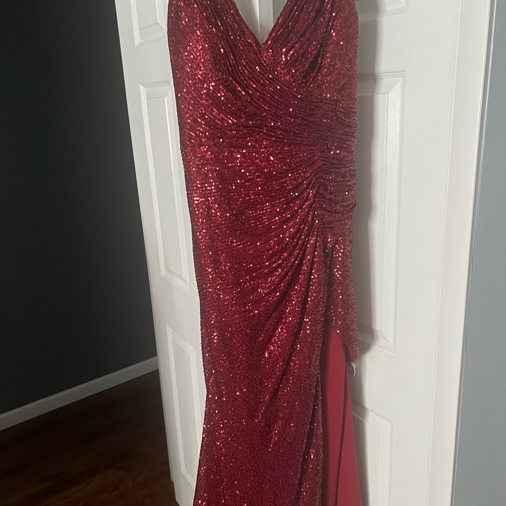 Elegant Red Sequin Prom Dress